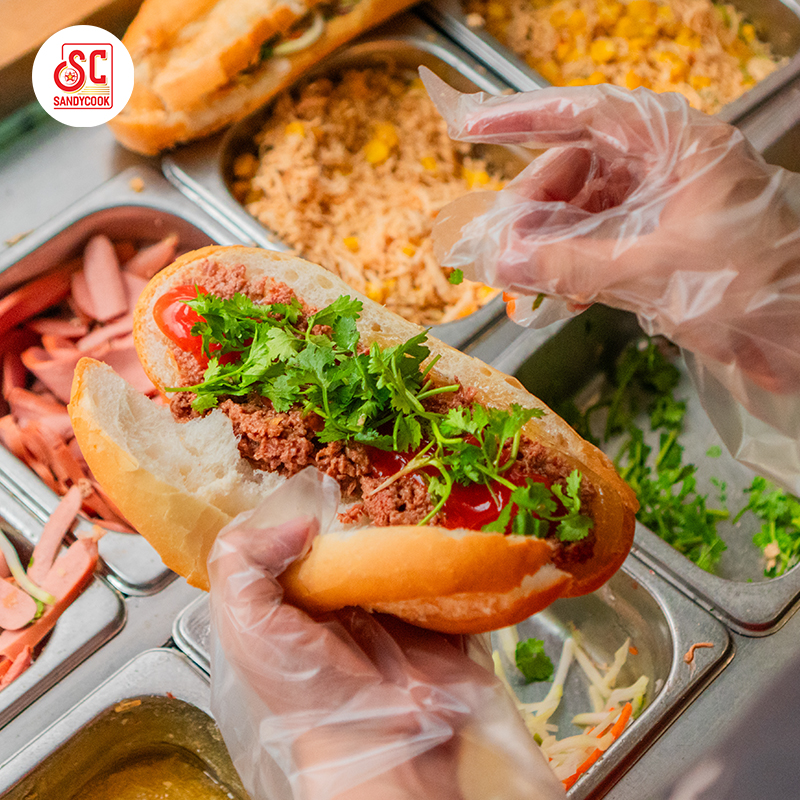 Hương vị pate truyền thống béo thơm, dễ ăn.